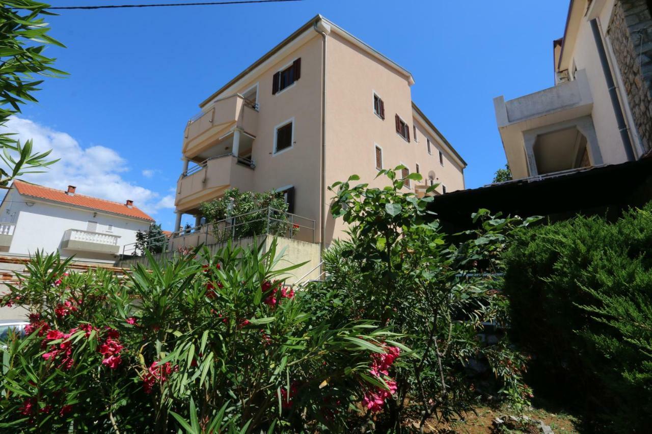 Apartment Dina Шіло Екстер'єр фото